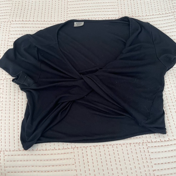 Sunday Best Twist Top - Picture 2 of 3